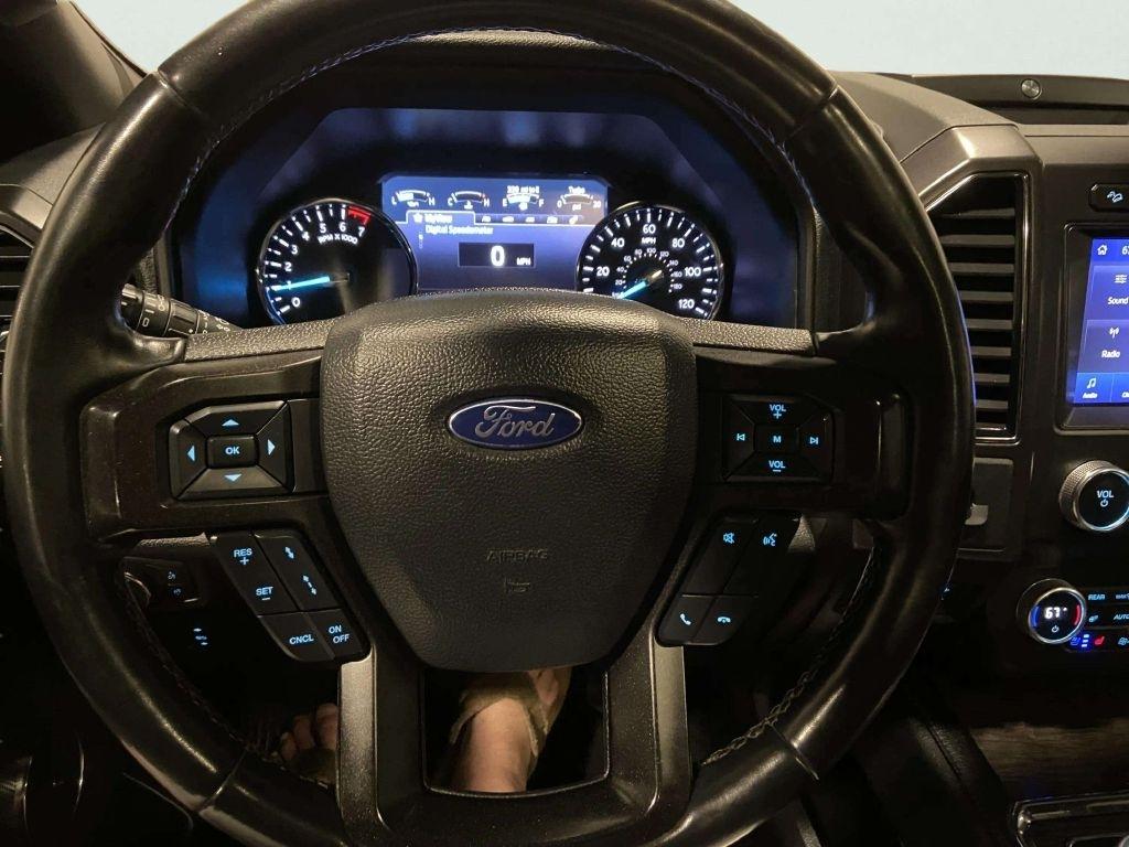 Ford Expedition  2020