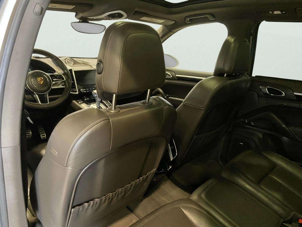 Porsche Cayenne  2017