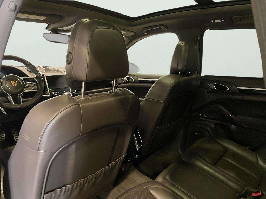 Porsche Cayenne  2017