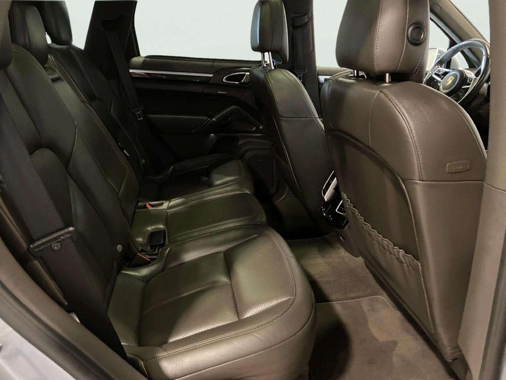 Porsche Cayenne  2017