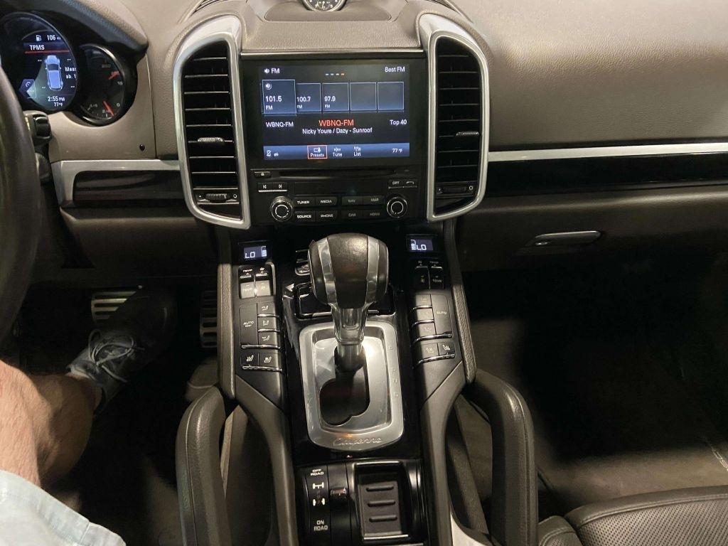 Porsche Cayenne  2017