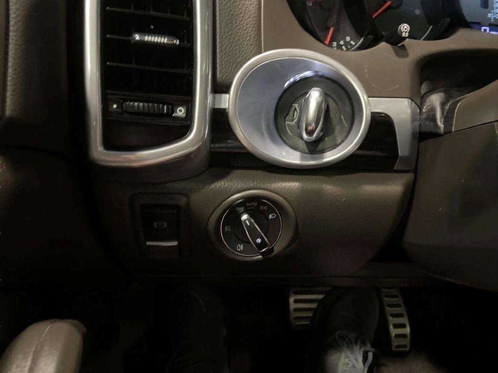 Porsche Cayenne  2017