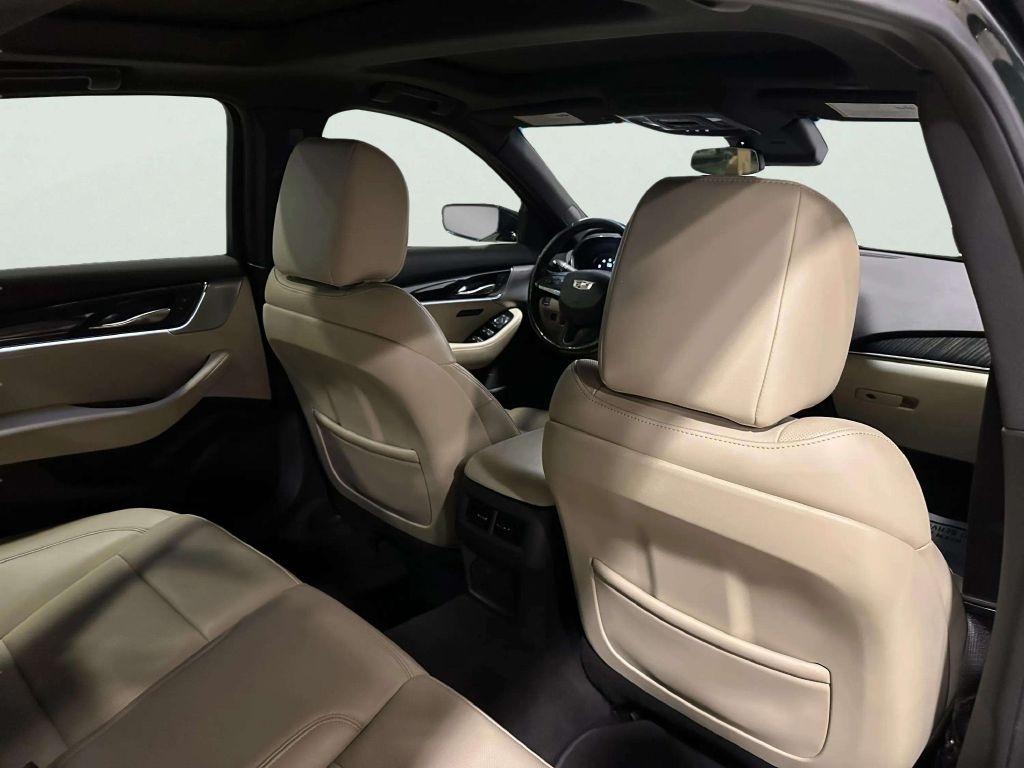 Cadillac CT5  2020