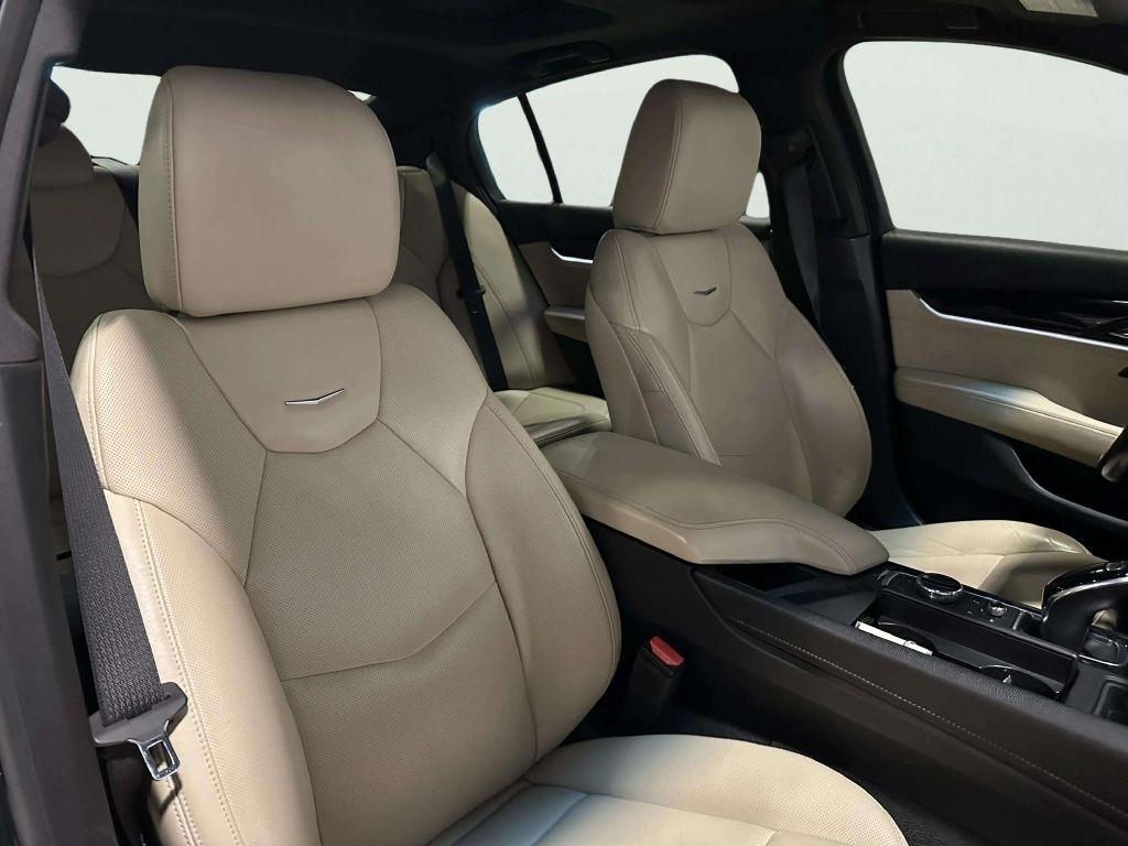 Cadillac CT5  2020