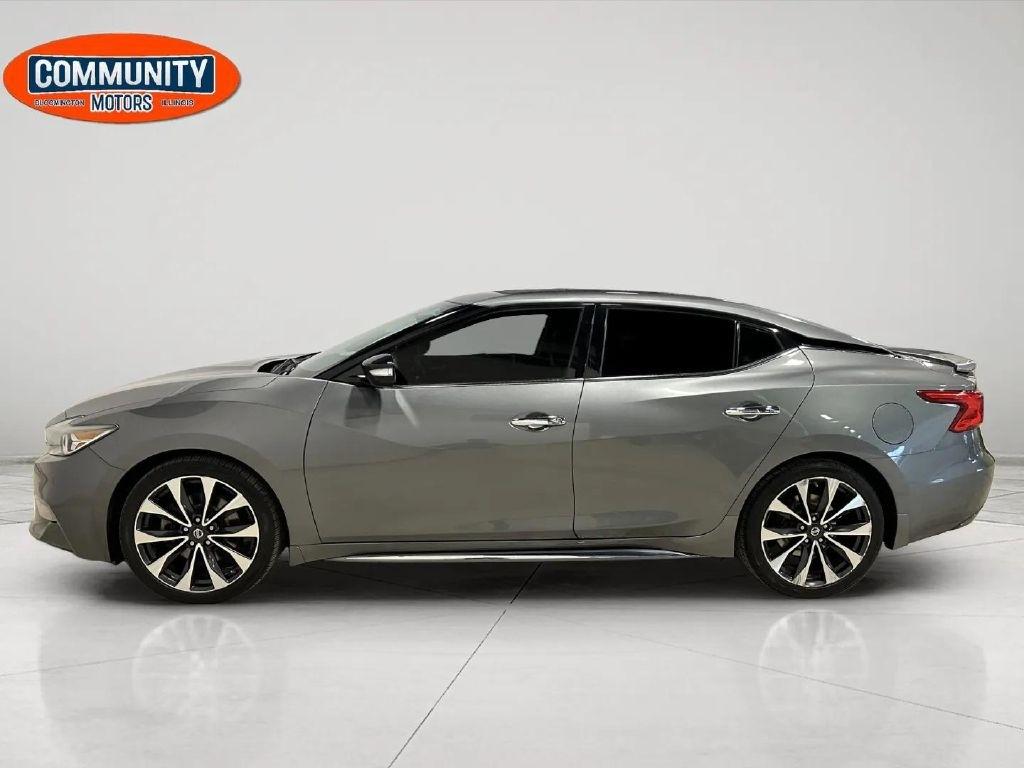 Nissan Maxima  2017