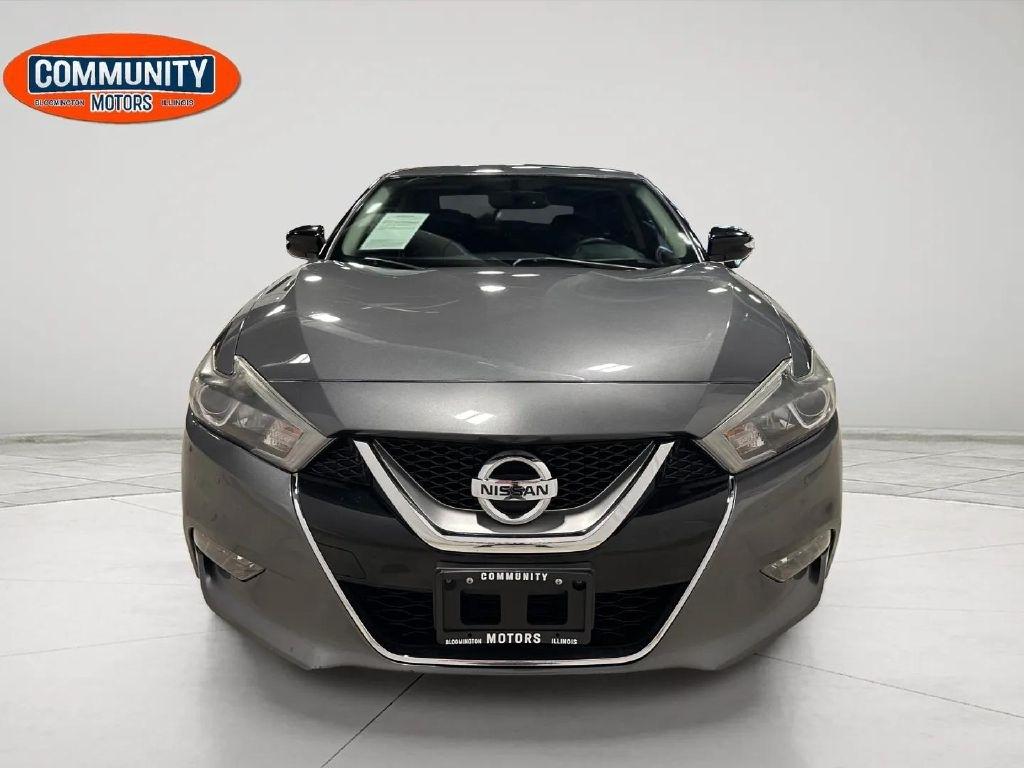 Nissan Maxima  2017