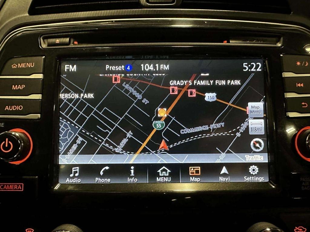 Nissan Maxima  2017