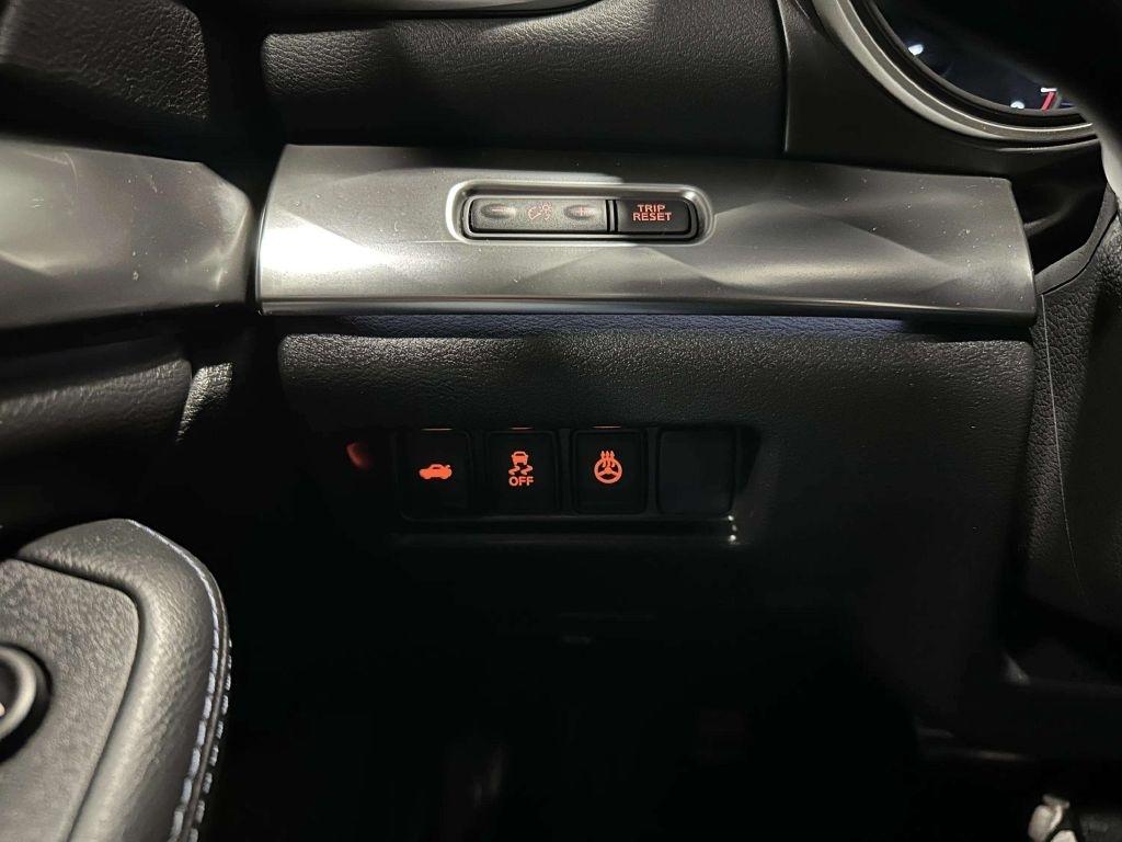 Nissan Maxima  2017
