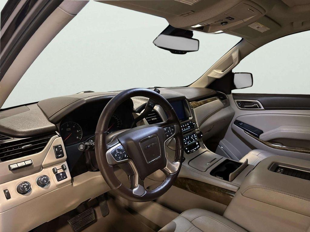 GMC Yukon Denali  2017