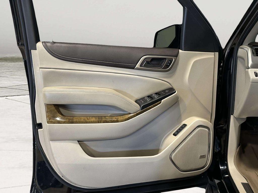 GMC Yukon Denali  2017