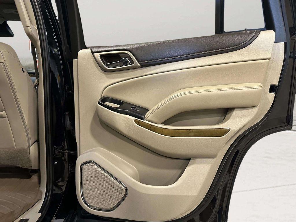 GMC Yukon Denali  2017