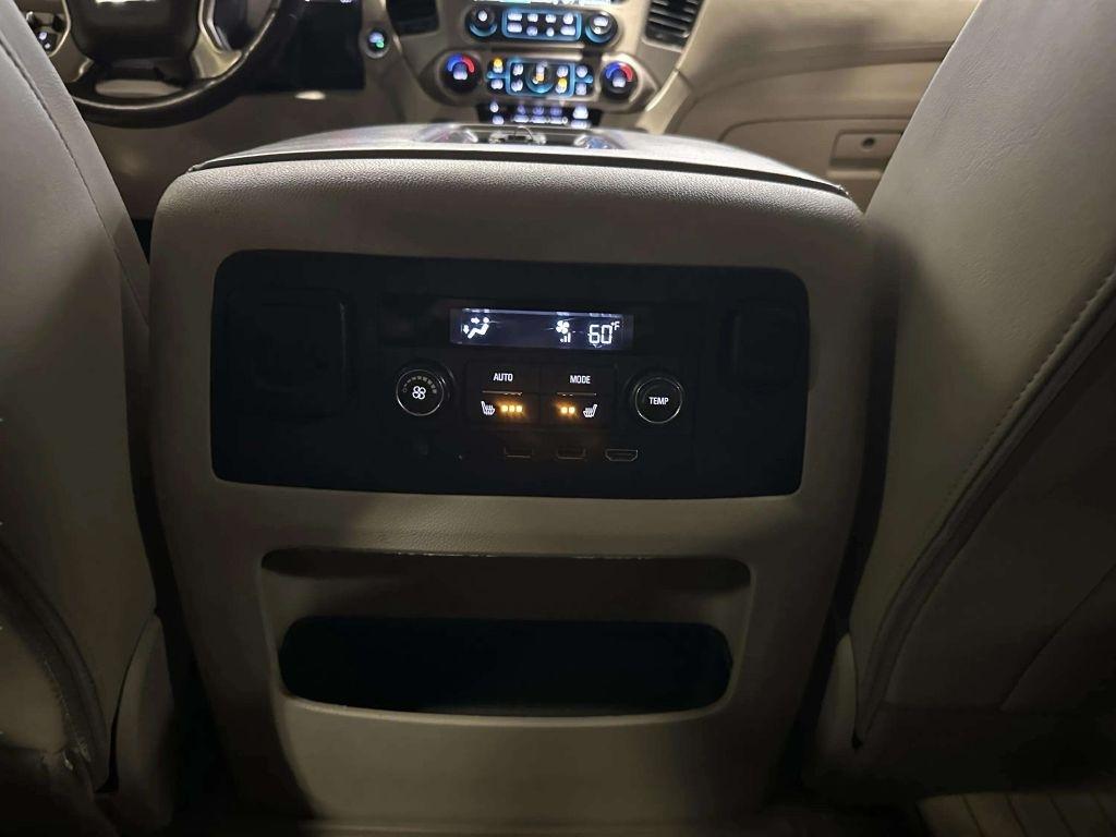 GMC Yukon Denali  2017