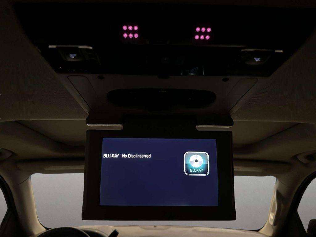 GMC Yukon Denali  2017