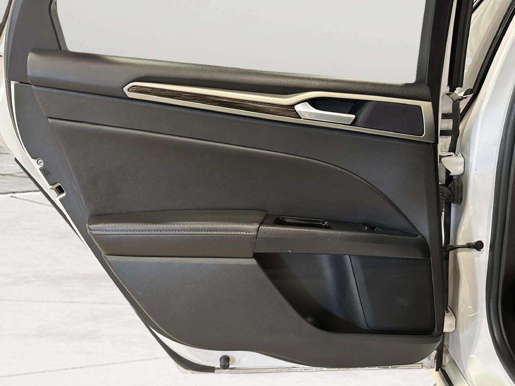 Ford Fusion  2014
