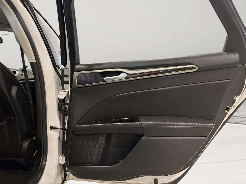 Ford Fusion  2014