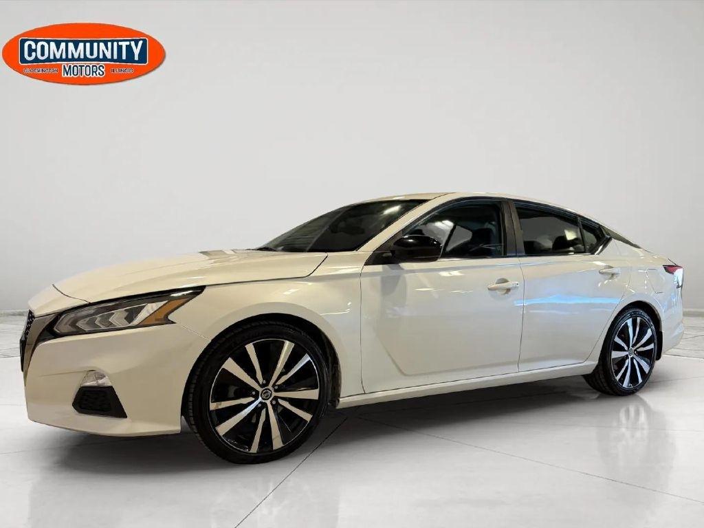 Nissan Altima  2021