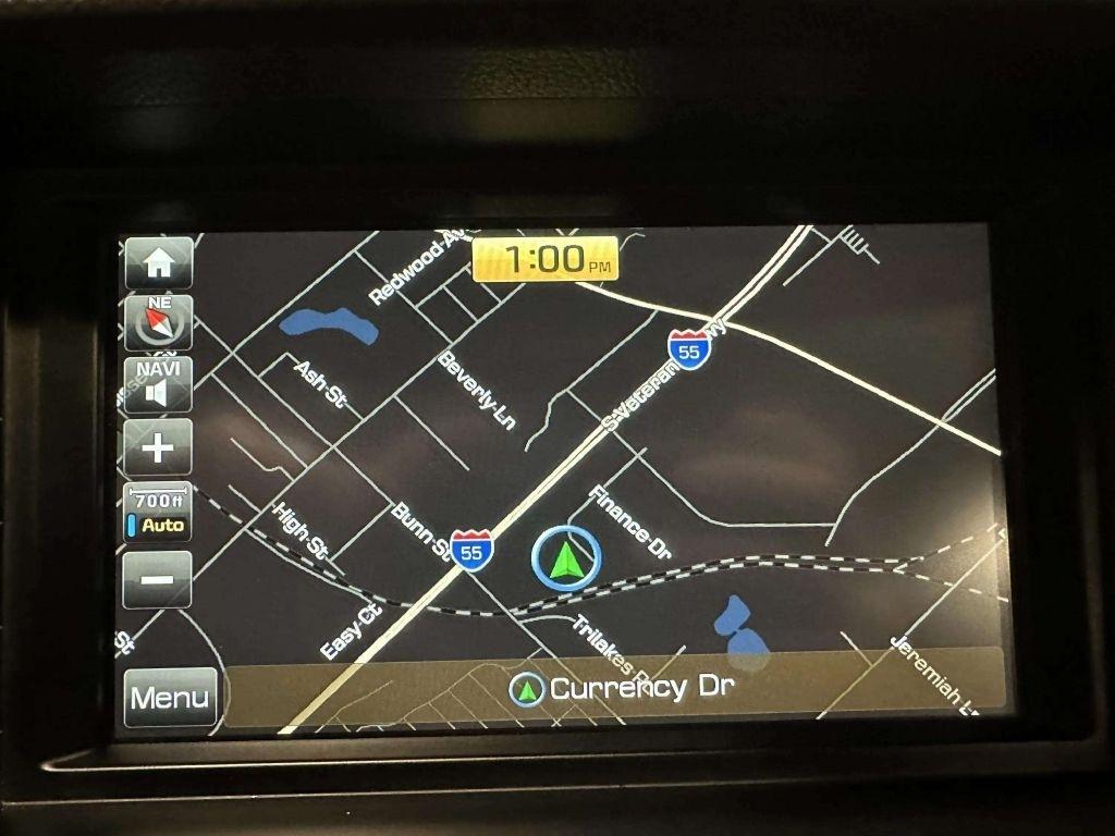 Hyundai Genesis  2016