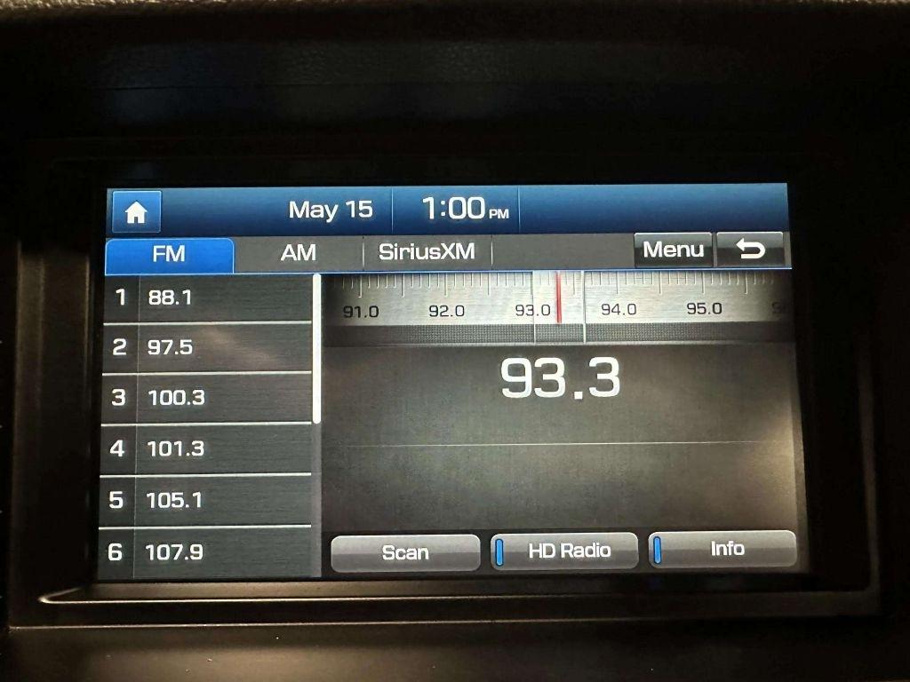 Hyundai Genesis  2016