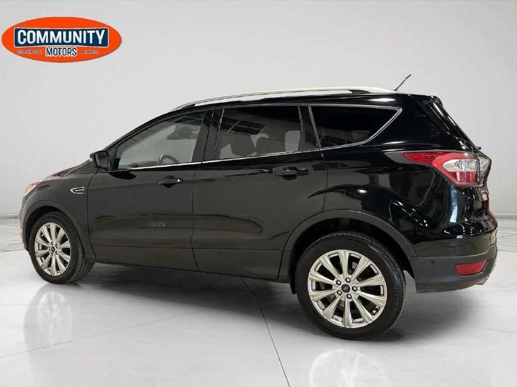 Ford Escape  2017