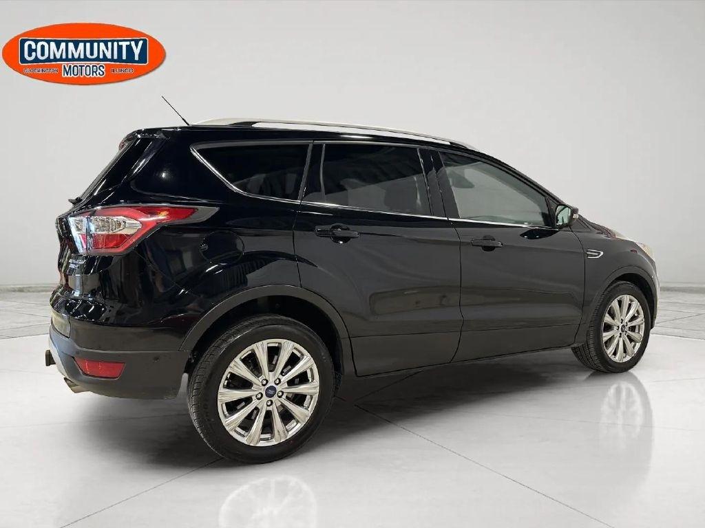 Ford Escape  2017