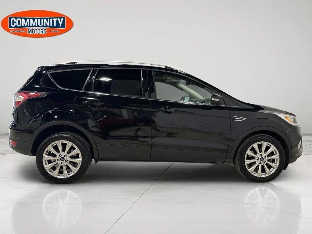 Ford Escape  2017