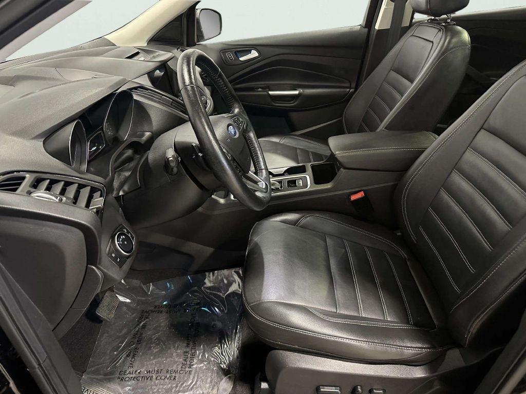 Ford Escape  2017