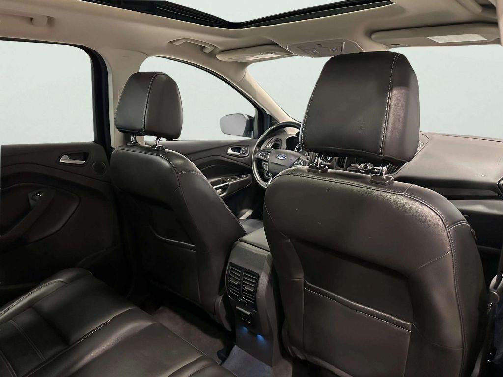 Ford Escape  2017