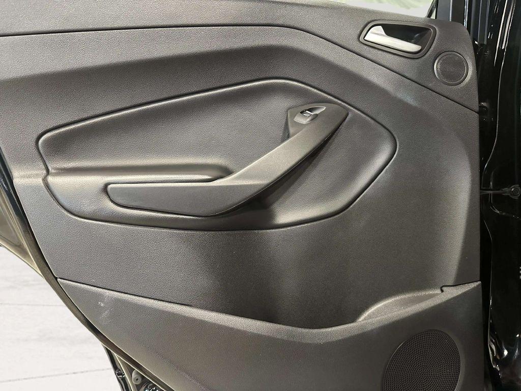 Ford Escape  2017