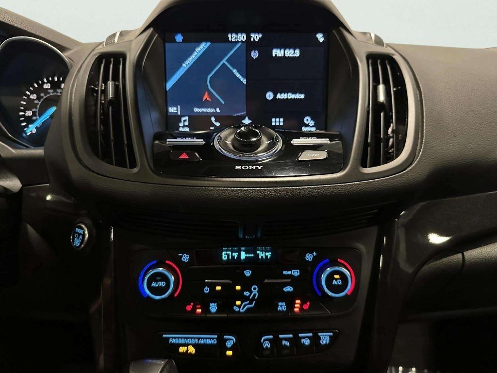 Ford Escape  2017