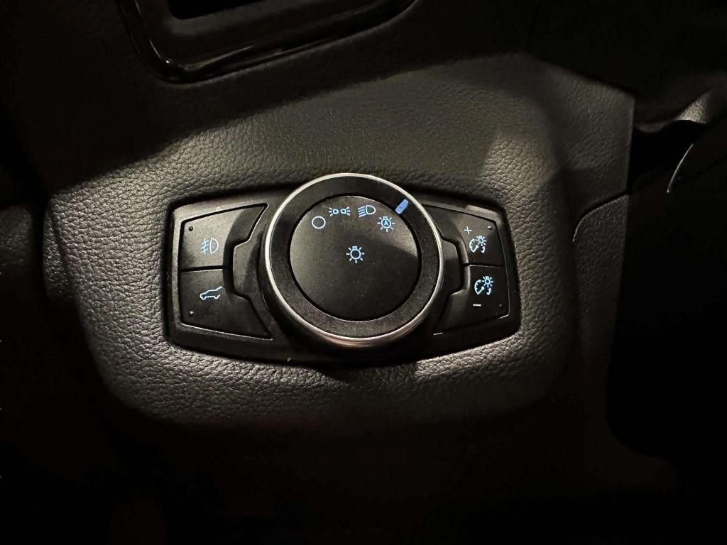 Ford Escape  2017