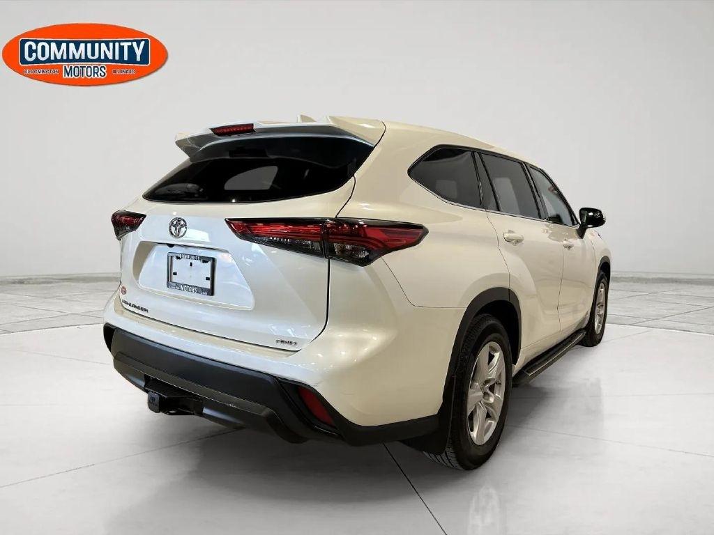 Toyota Highlander  2021