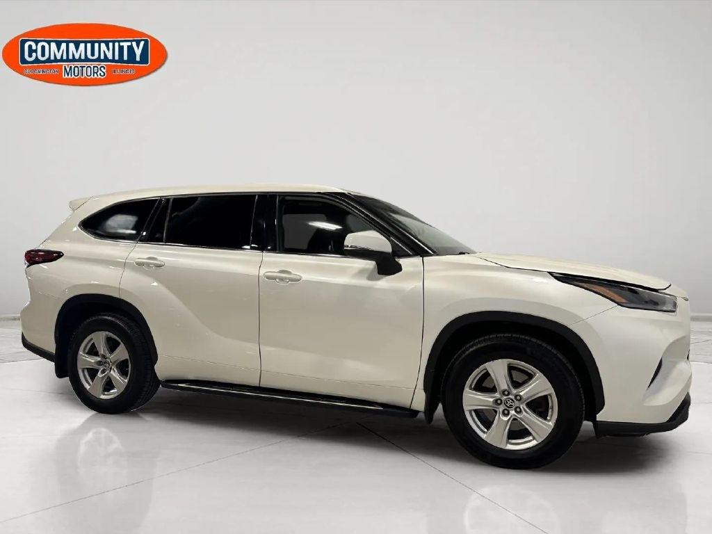 Toyota Highlander  2021