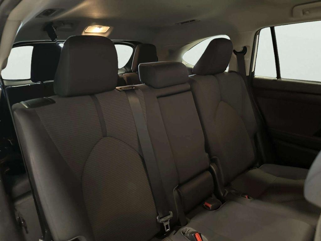 Toyota Highlander  2021