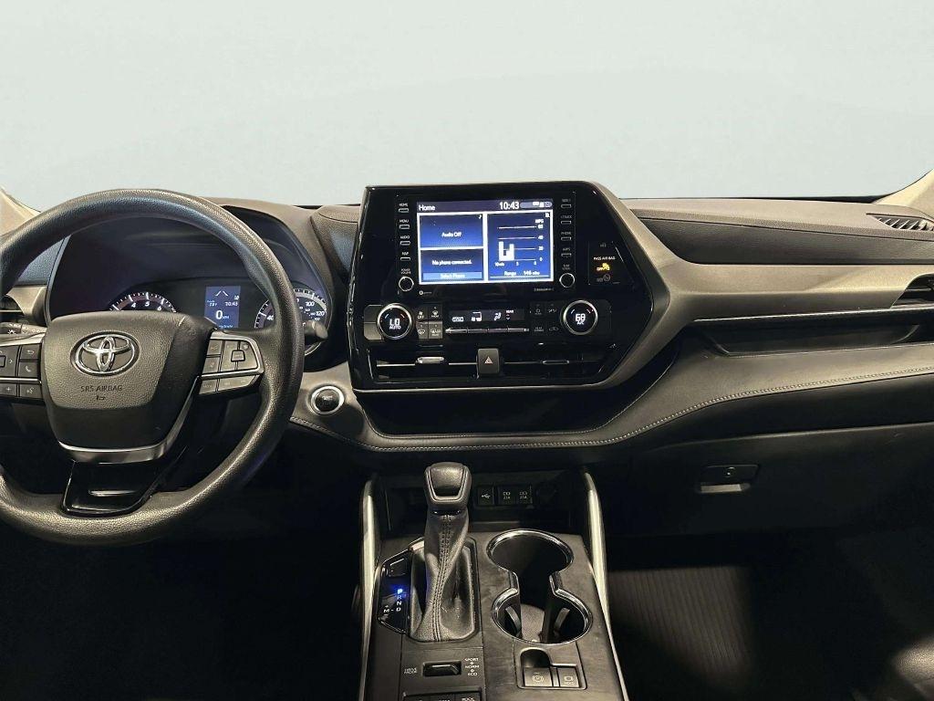 Toyota Highlander  2021