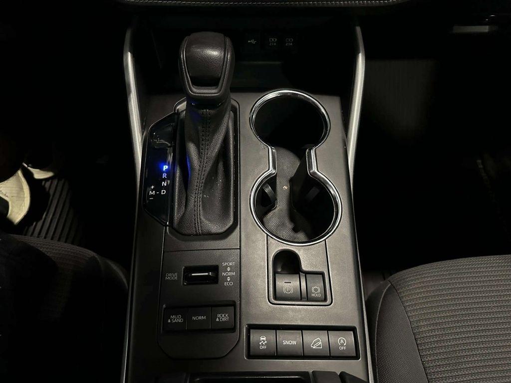 Toyota Highlander  2021