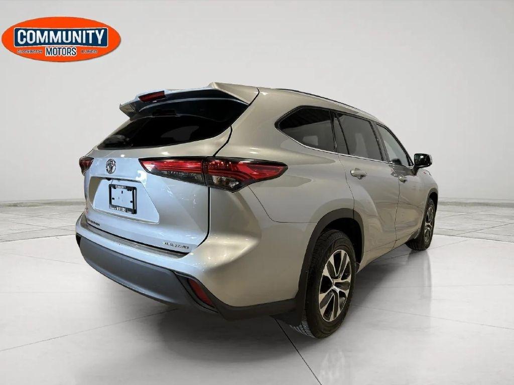 Toyota Highlander  2020