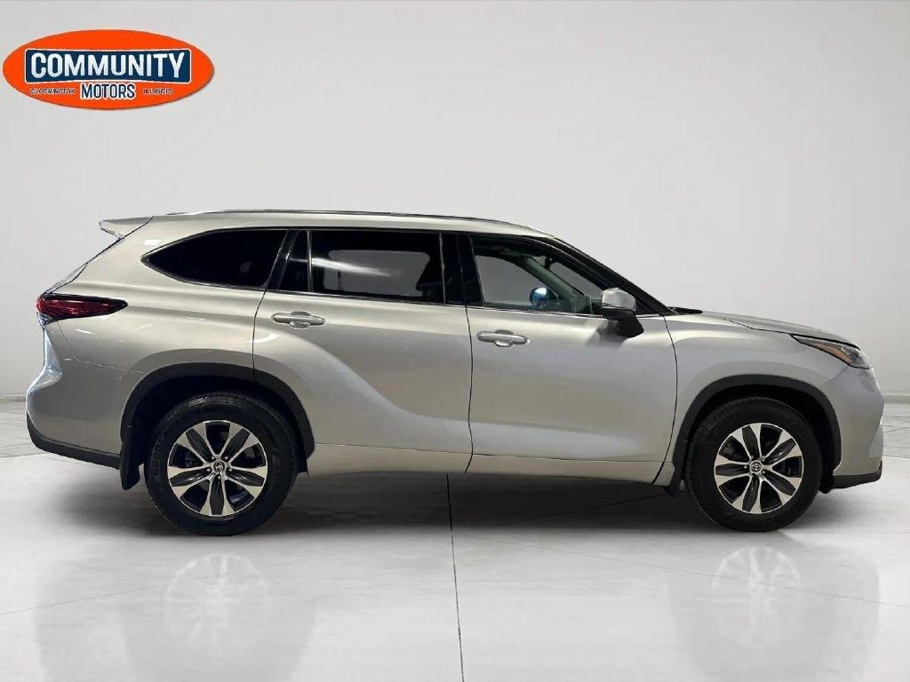 Toyota Highlander  2020