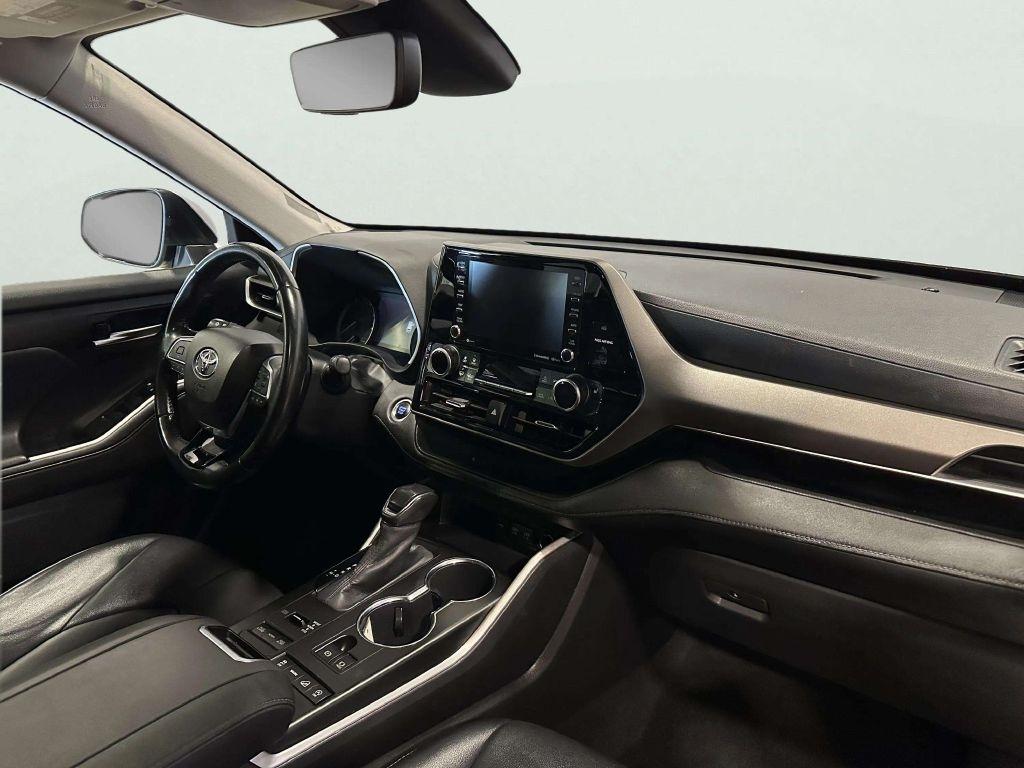 Toyota Highlander  2020