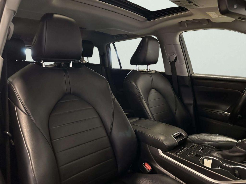 Toyota Highlander  2020
