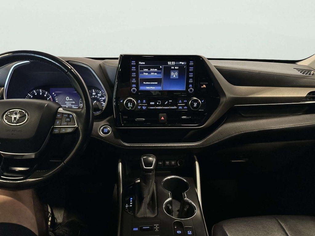 Toyota Highlander  2020
