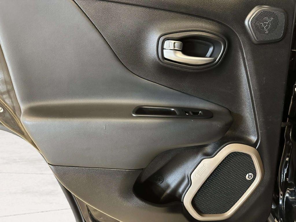 Jeep Renegade  2016