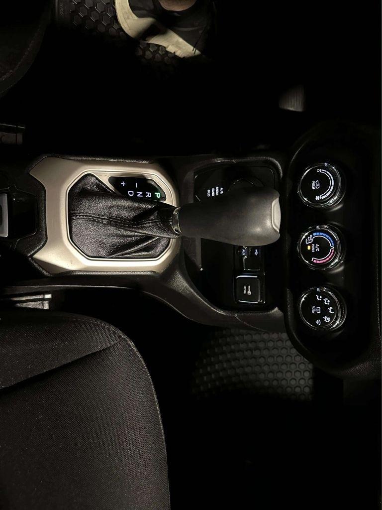 Jeep Renegade  2016