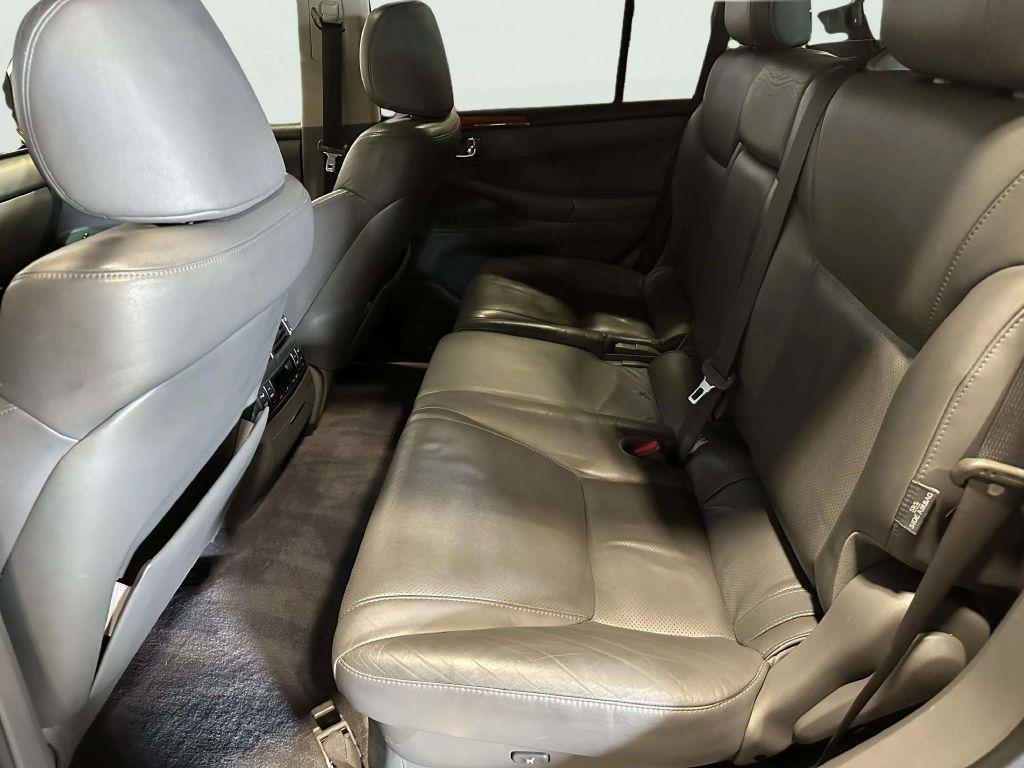 Lexus LX 570  2009