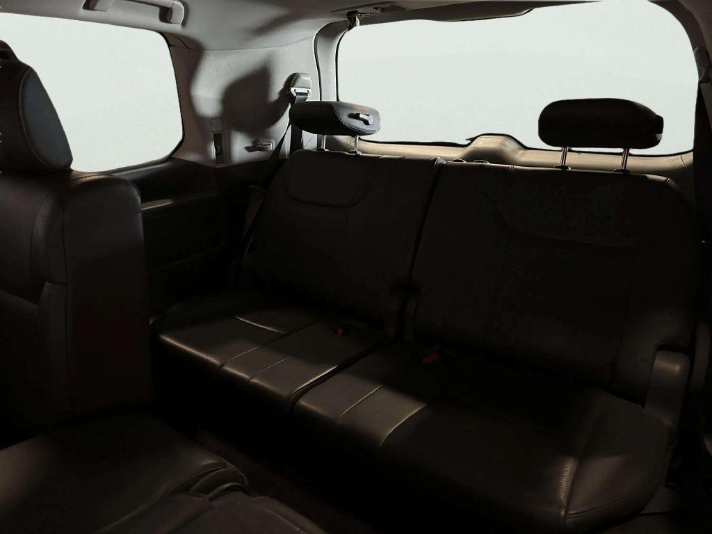 Lexus LX 570  2009