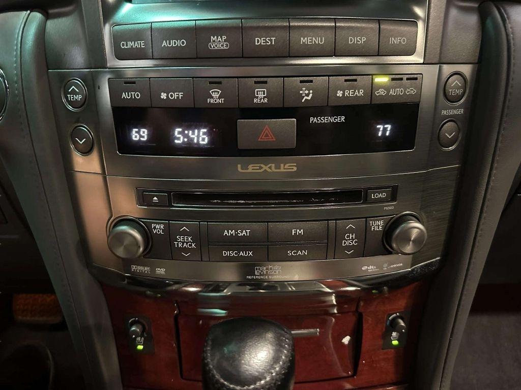 Lexus LX 570  2009