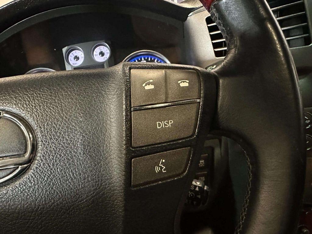 Lexus LX 570  2009