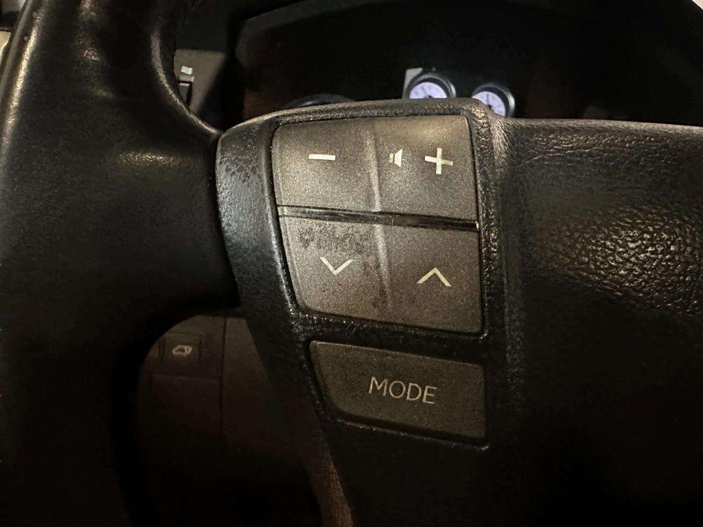 Lexus LX 570  2009