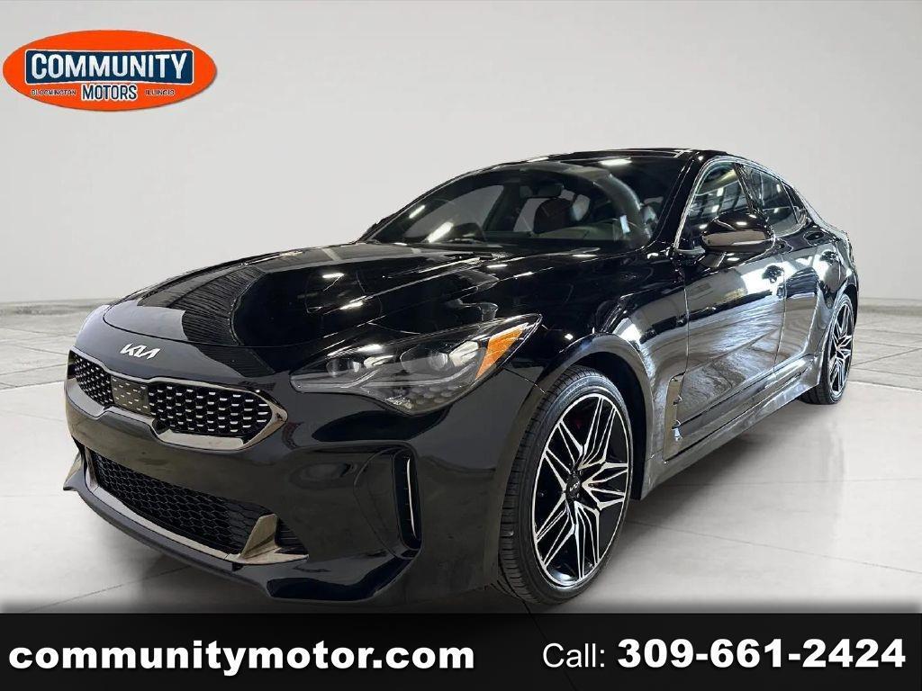 2023 Kia Stinger GT2's photo