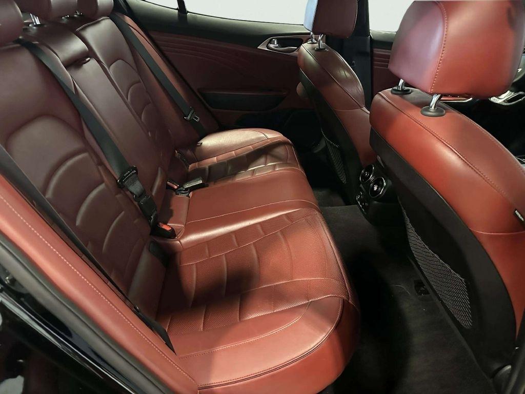 Kia Stinger  2023