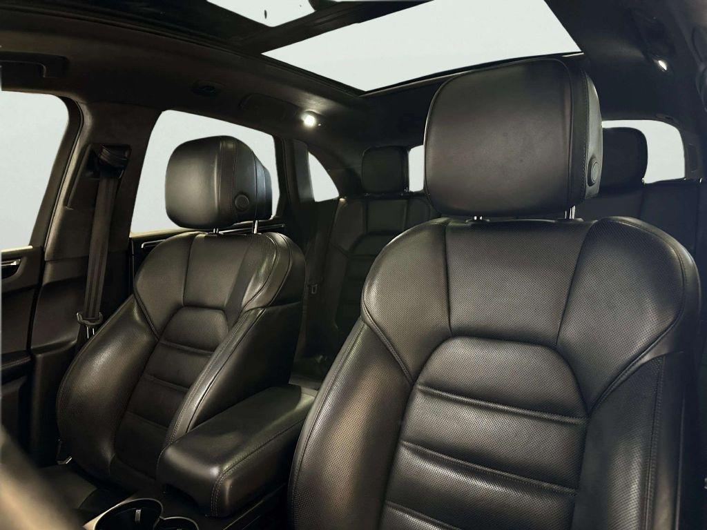 Porsche Macan  2015
